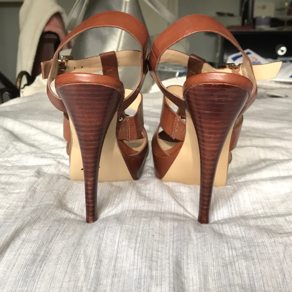 Guess Heels with Straps👠